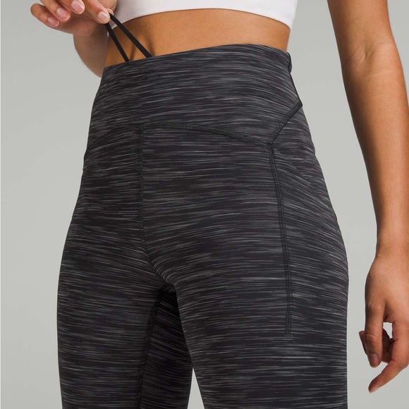 Lululemon Power Thru High-Rise leggings 27” heathered black size 14 - Picture 4 of 7